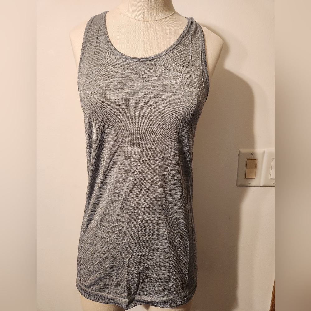 Under Armour Exercise tank top size small